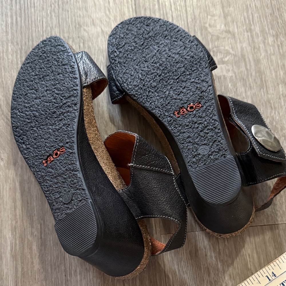 Taos Black Leather Wedge Sandals with Silver Accents - Picture 3 of 9